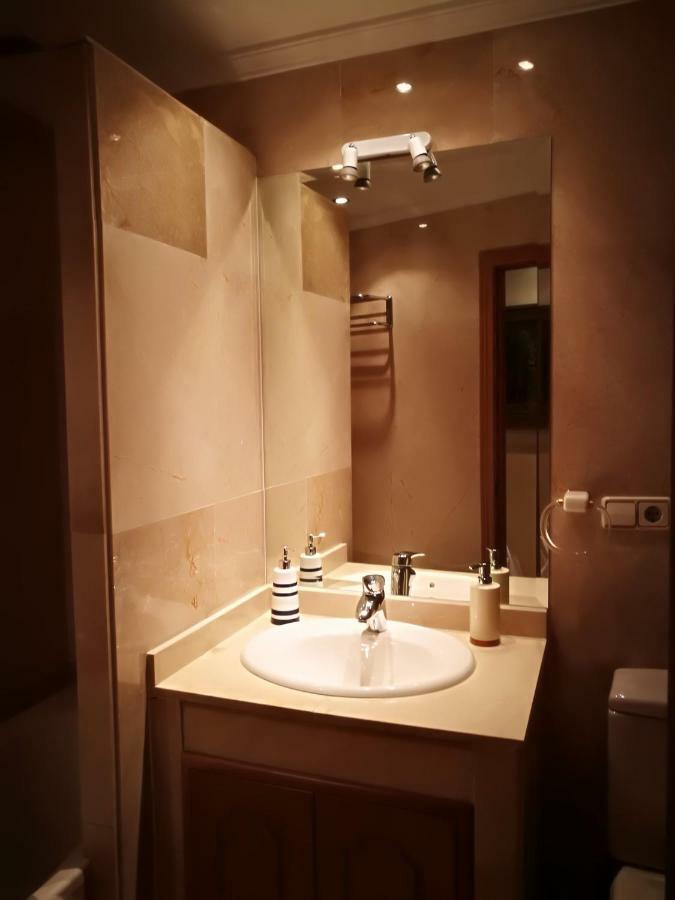 Apartamentos Torr Av America - Lopez De Hoyos - Chamartin Madrid Exterior photo